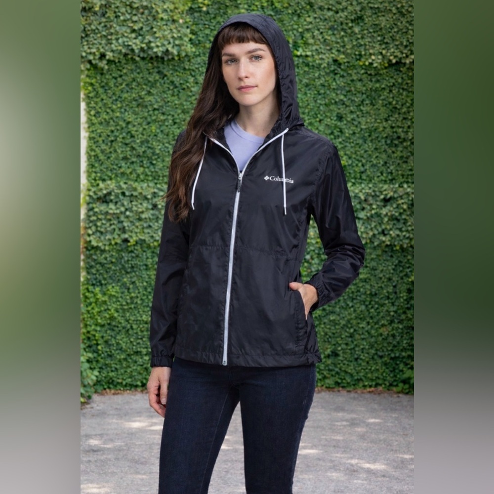 COLUMBIA WINDBRAKER JACKET